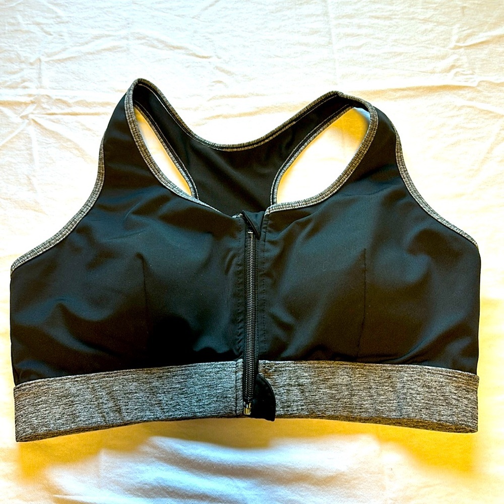 SHEIN Sports Bra